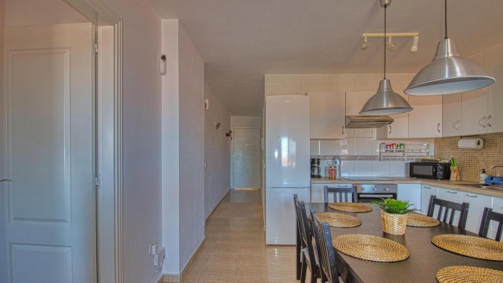 Lann Isis Apartamento Arona
